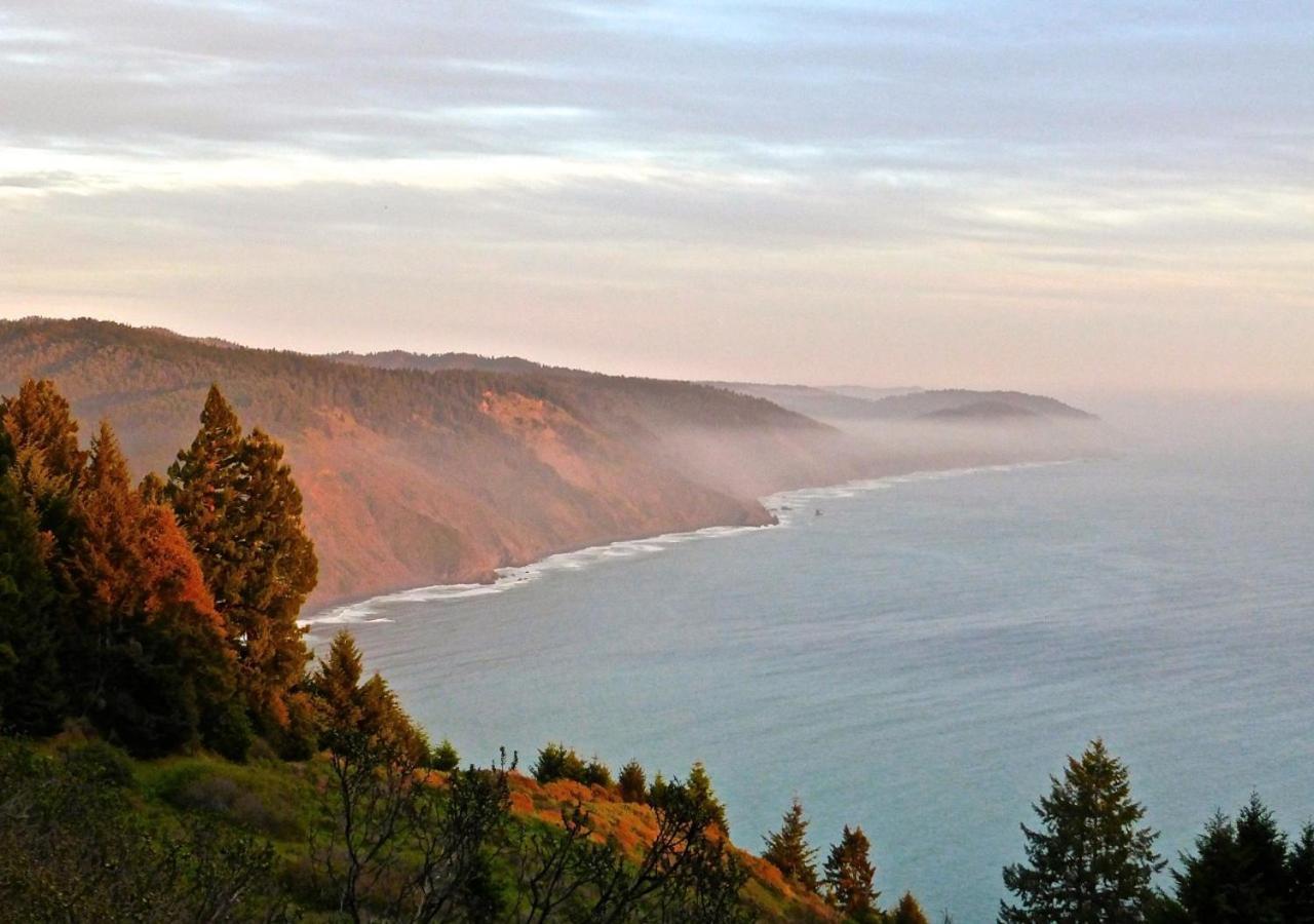 The Oceanfront Inn Shelter Cove Экстерьер фото